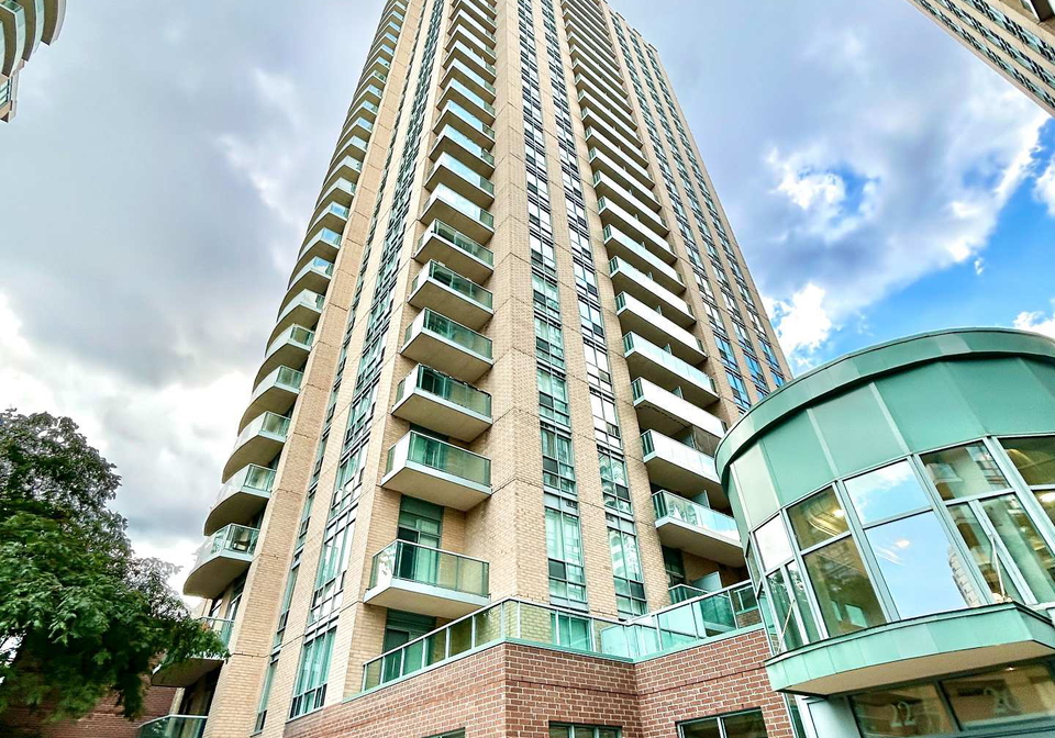 22-olive-avenue-toronto-north-york-ontario-c13678886