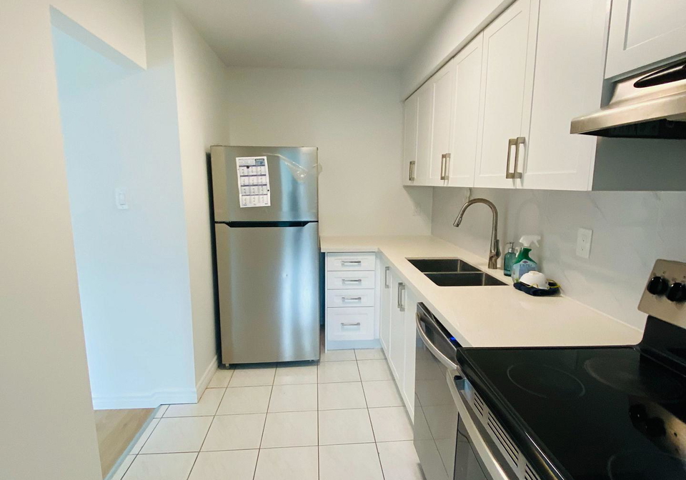 44-woody-vine-way-toronto-north-york-ontario-c13678964
