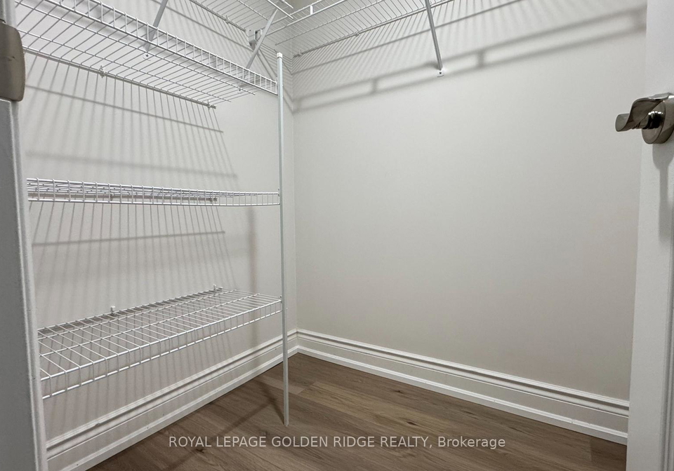15-greenview-avenue-toronto-toronto-ontario-c13678980