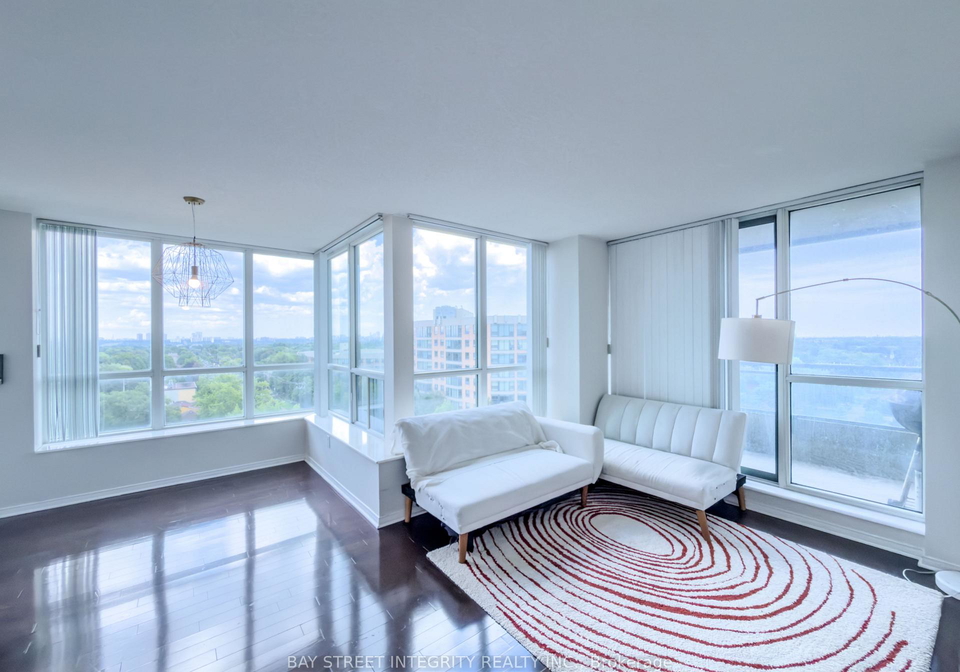 39-pemberton-avenue-toronto-north-york-ontario-c13679012