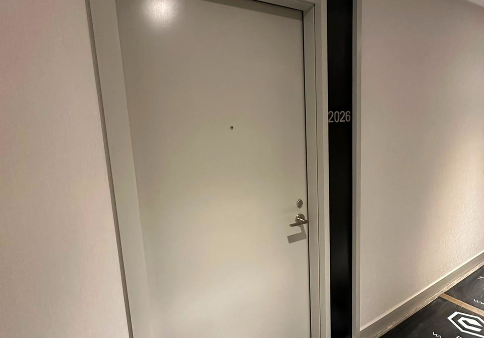 400-king-street-w-toronto-toronto-ontario-c13679032