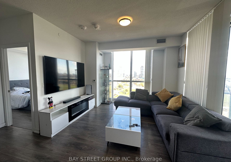 32-forest-manor-road-toronto-north-york-ontario-c13679154