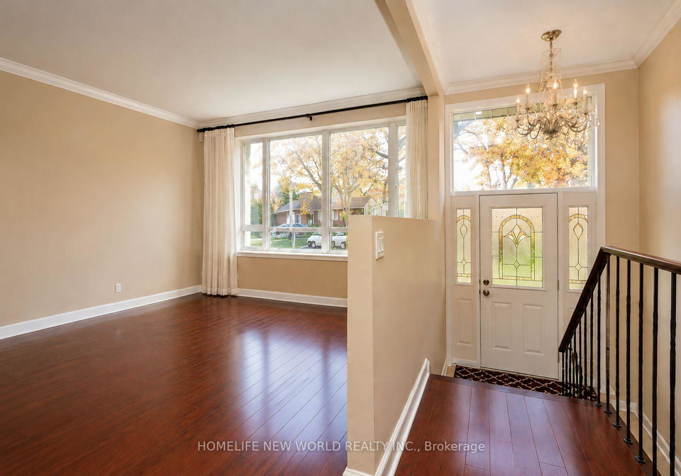 54-southwell-drive-toronto-north-york-ontario-c13679156