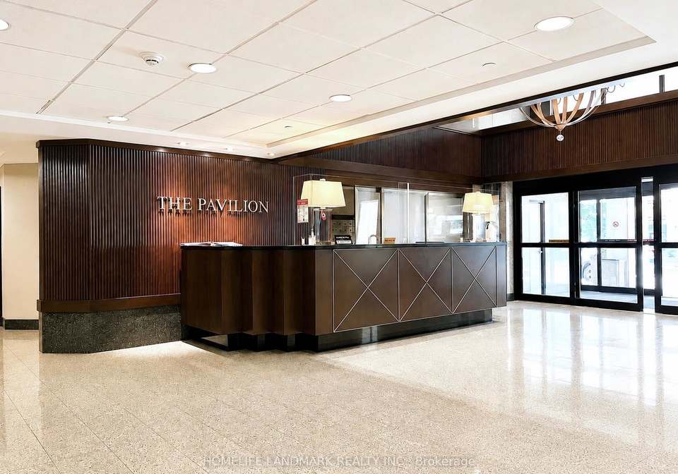 10-kenneth-avenue-toronto-north-york-ontario-c13679274