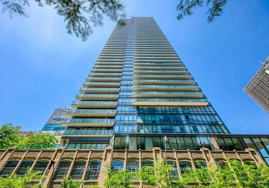 832-bay-street-toronto-toronto-ontario-c13679282