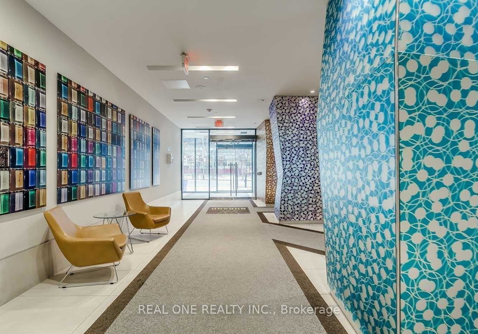 832-bay-street-toronto-toronto-ontario-c13679282
