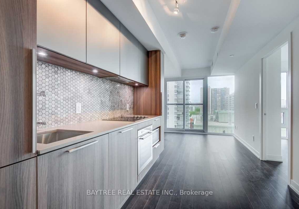 85-wood-street-toronto-toronto-ontario-c13679376