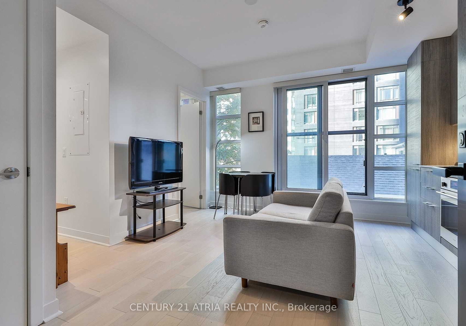 501-adelaide-street-w-toronto-toronto-ontario-c13679454