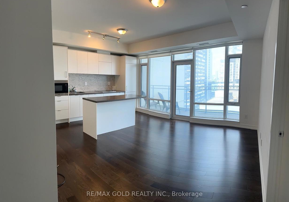 21-widmer-street-toronto-toronto-ontario-c13679508