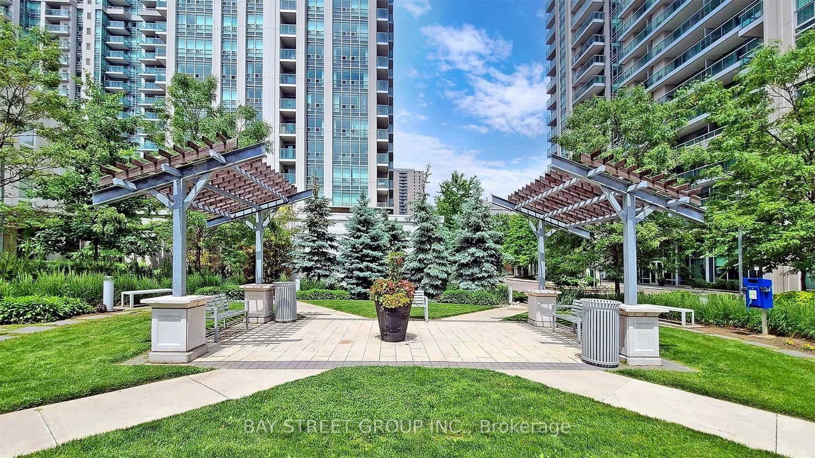 17-anndale-drive-toronto-north-york-ontario-c13679736