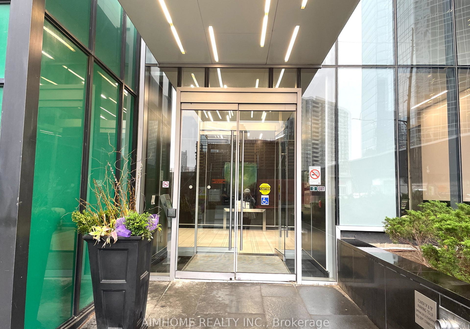 9-bogert-avenue-toronto-toronto-ontario-c13679774