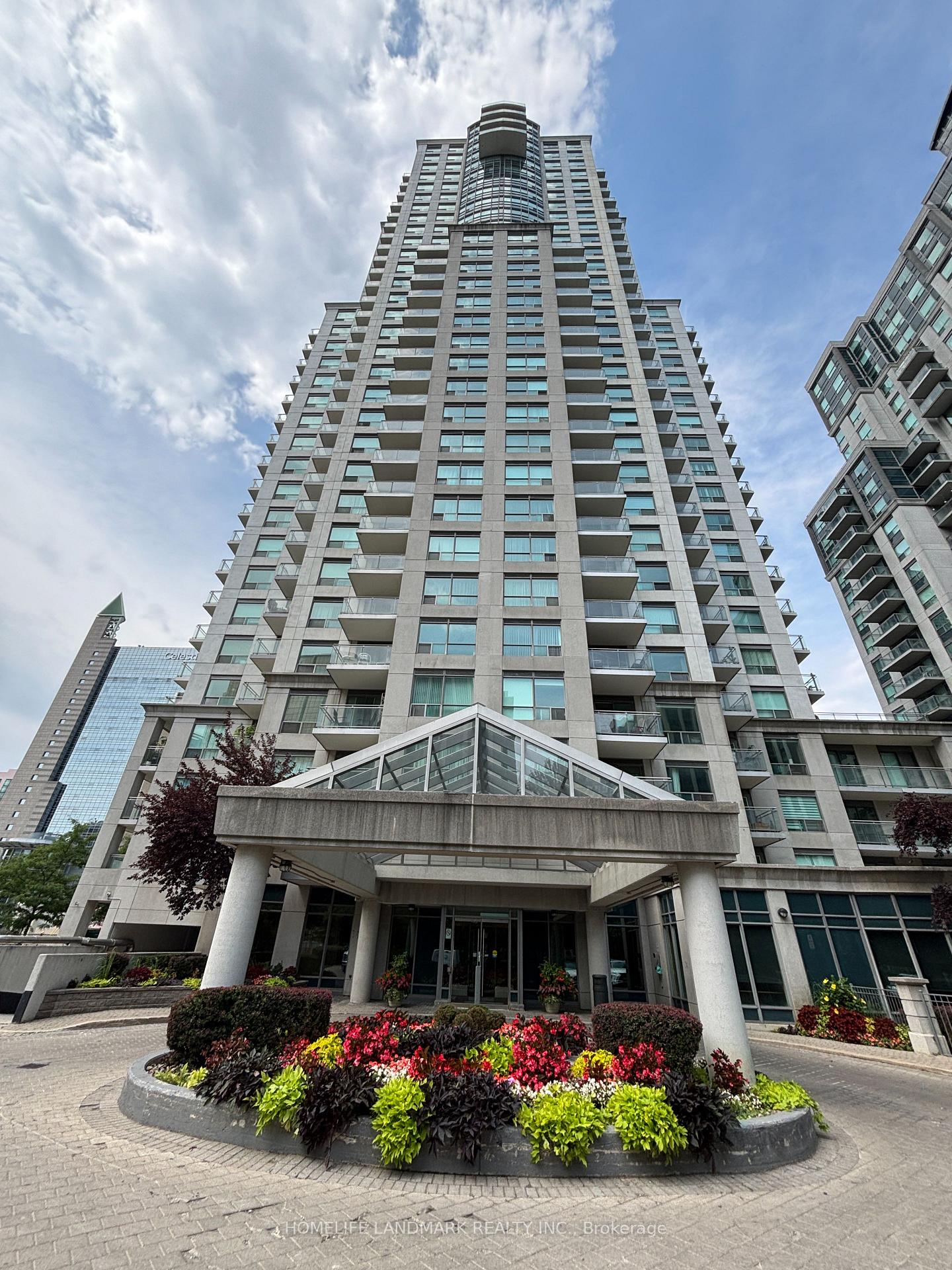 21-hillcrest-avenue-toronto-north-york-ontario-c13679814