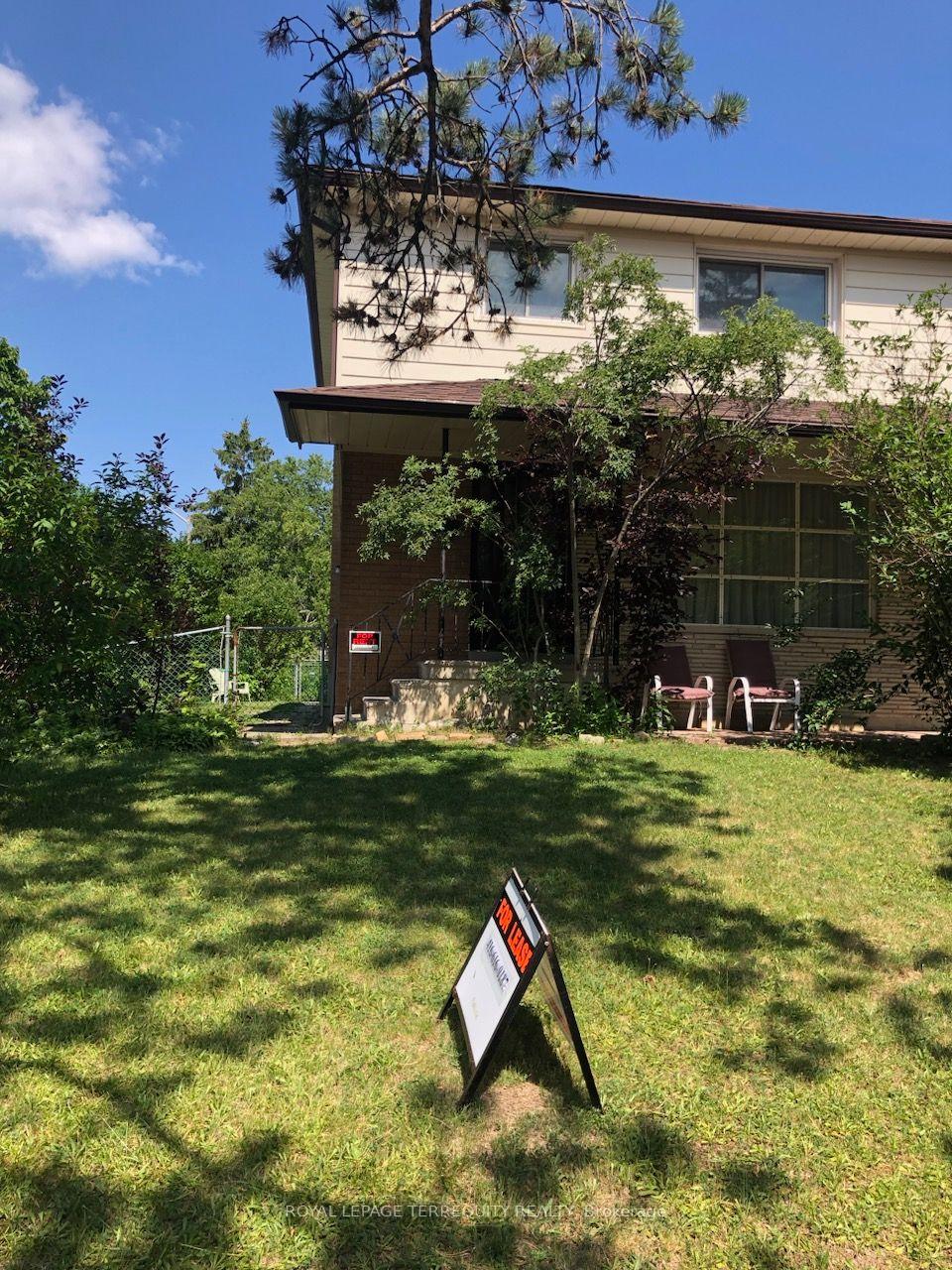 211-pineway-boulevard-toronto-north-york-ontario-c13679964