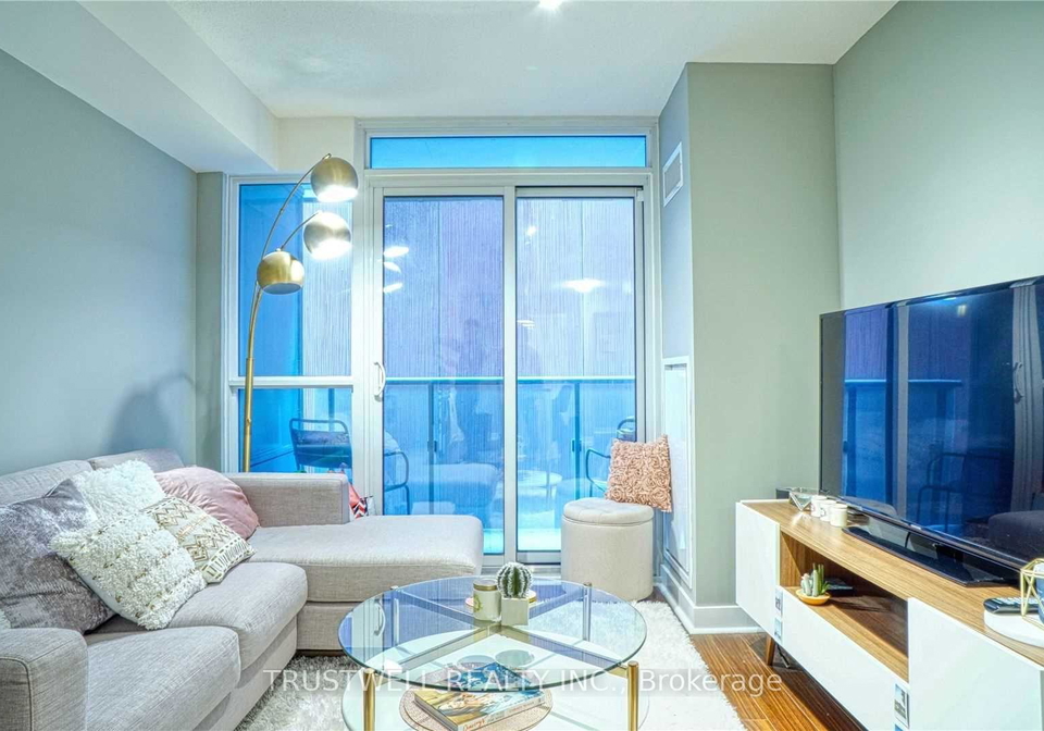 295-adelaide-street-w-toronto-toronto-ontario-c13680072