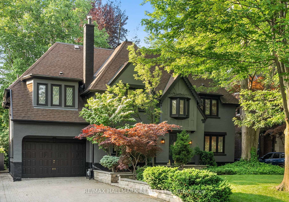 16-elderwood-drive-toronto-toronto-ontario-c13680142