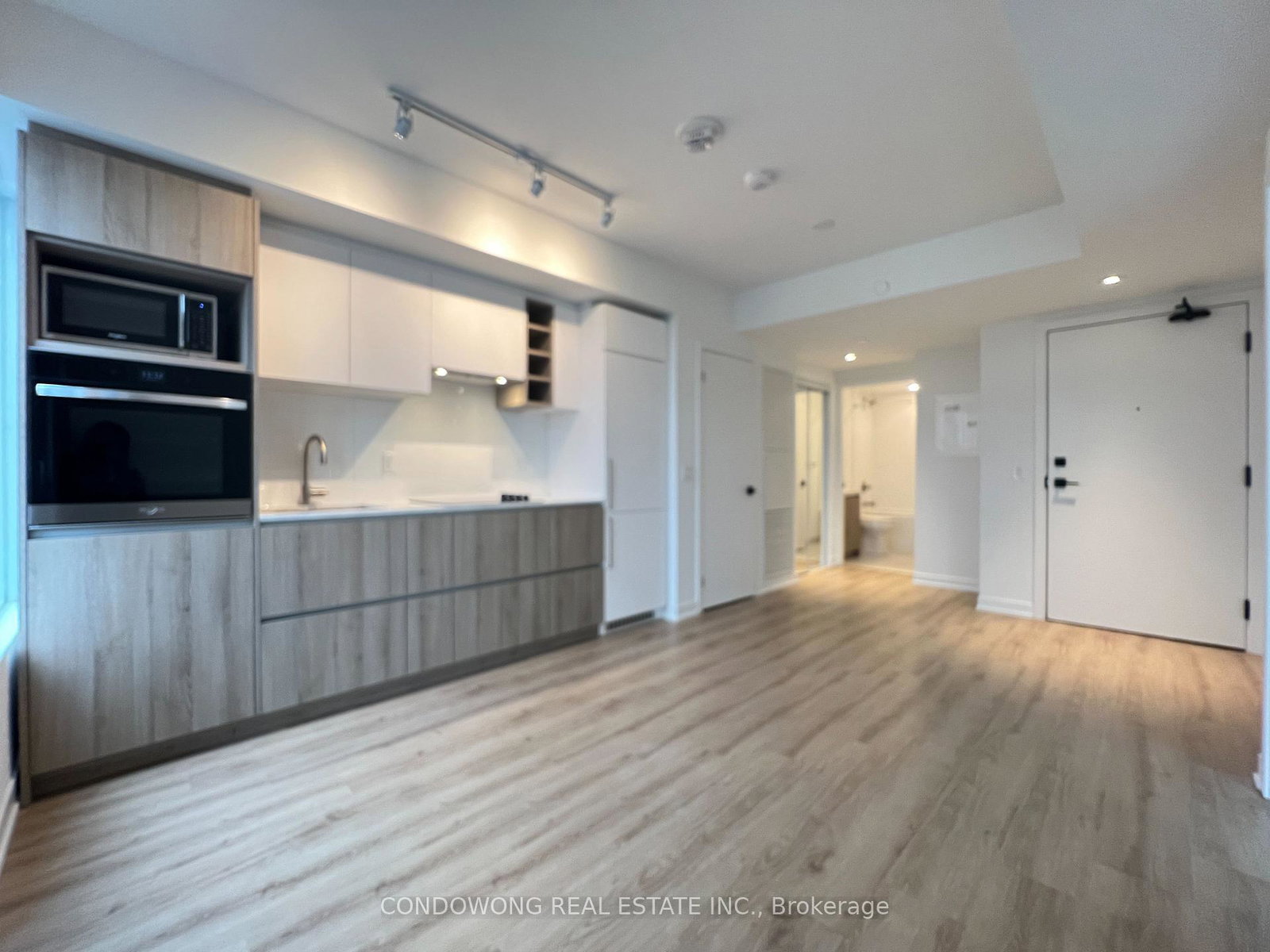 319-jarvis-street-toronto-toronto-ontario-c13680232