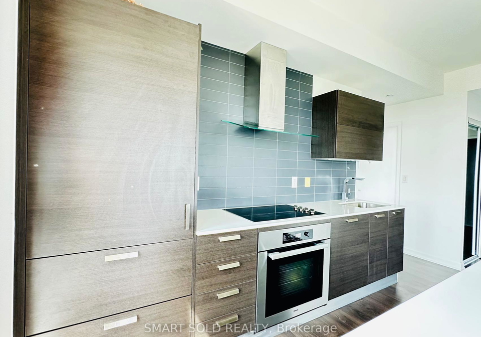 11-bogert-avenue-toronto-toronto-ontario-c13680306