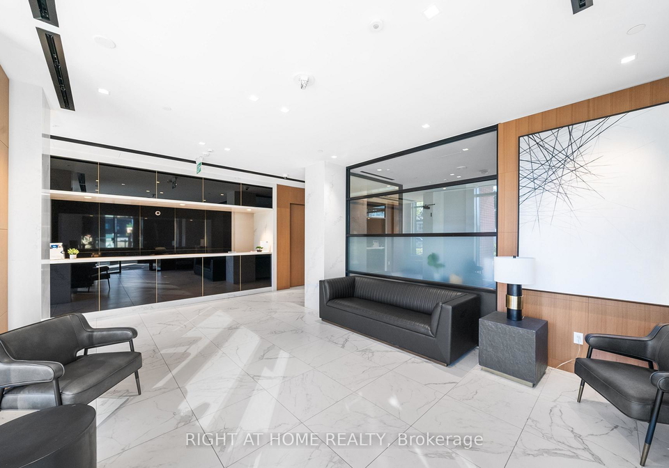8-tippett-road-toronto-toronto-ontario-c13680320