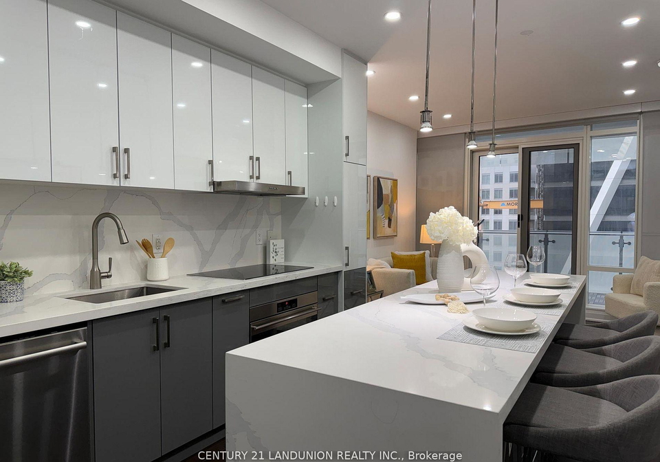 1-bloor-street-e-toronto-toronto-ontario-c13680334