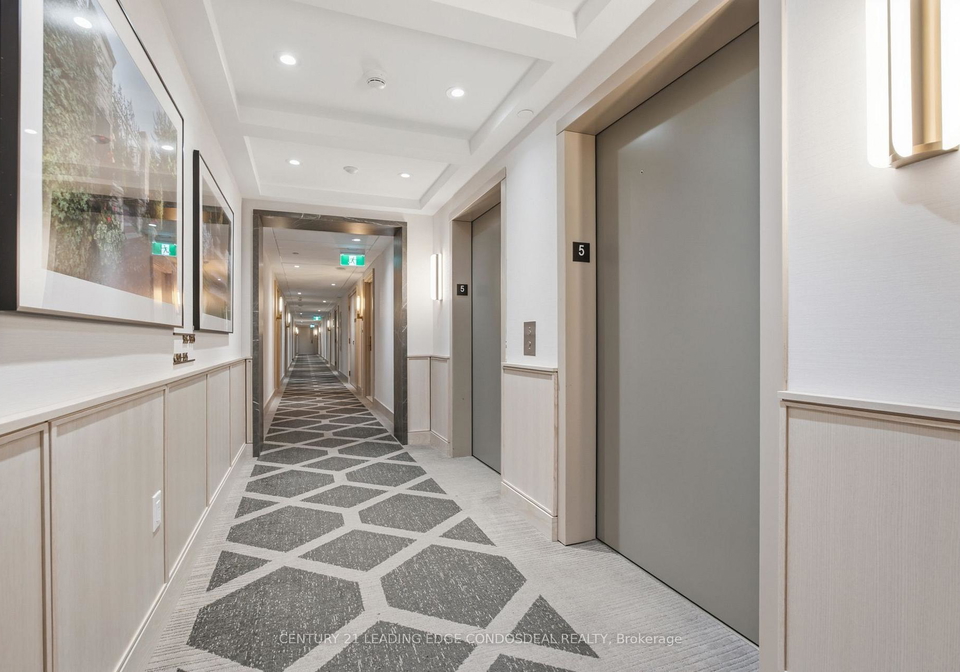 1-strathgowan-avenue-toronto-toronto-ontario-c13680348