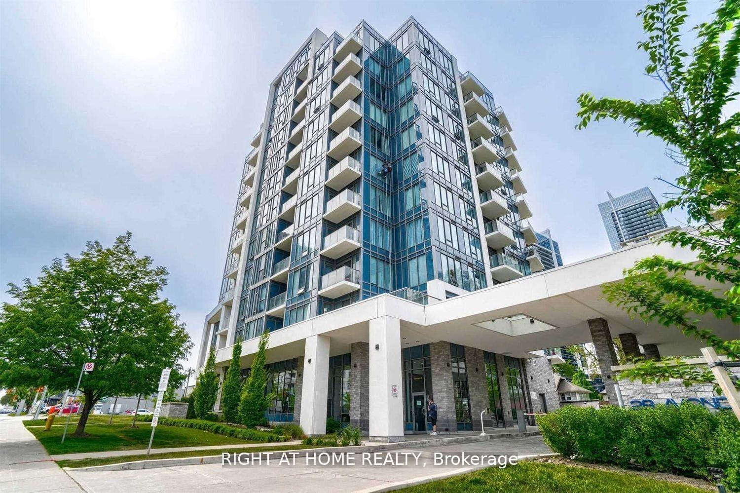 28-avondale-avenue-toronto-north-york-ontario-c13680370