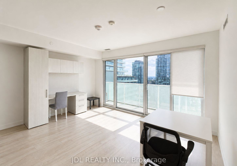 501-yonge-street-toronto-toronto-ontario-c13680466