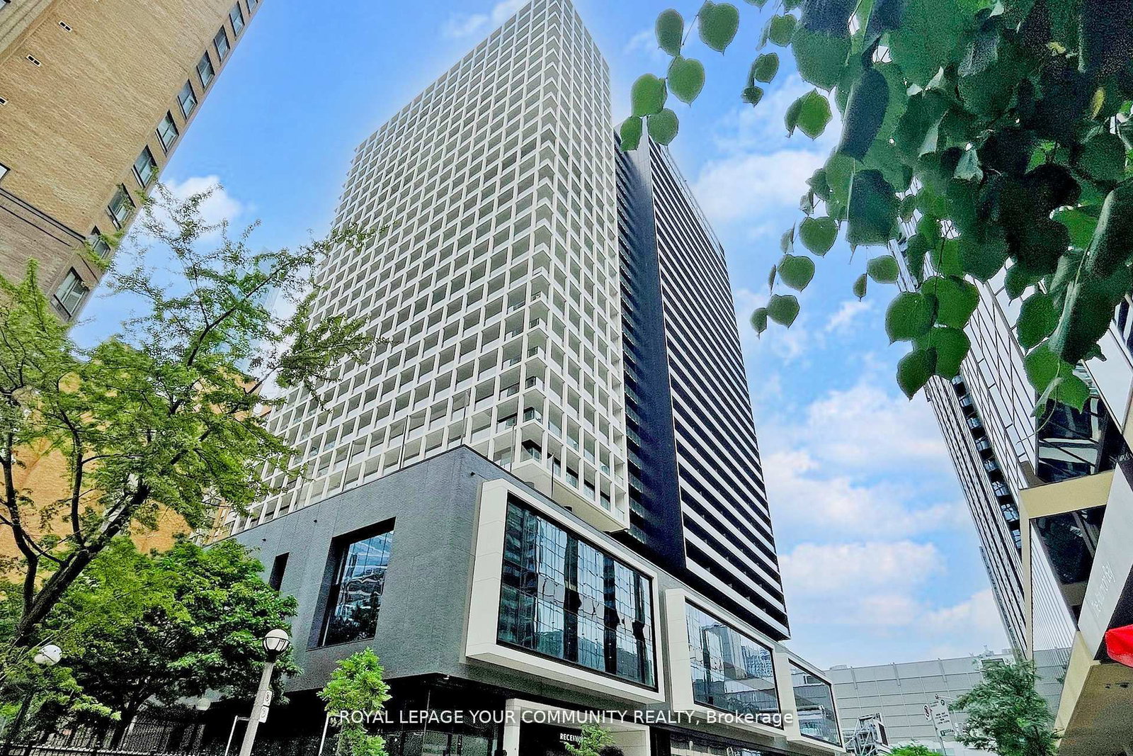 20-edward-street-toronto-toronto-ontario-c13680574