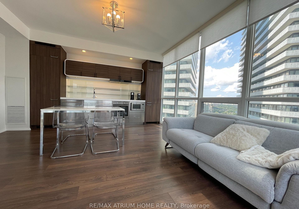 45-charles-street-e-toronto-toronto-ontario-c13680858