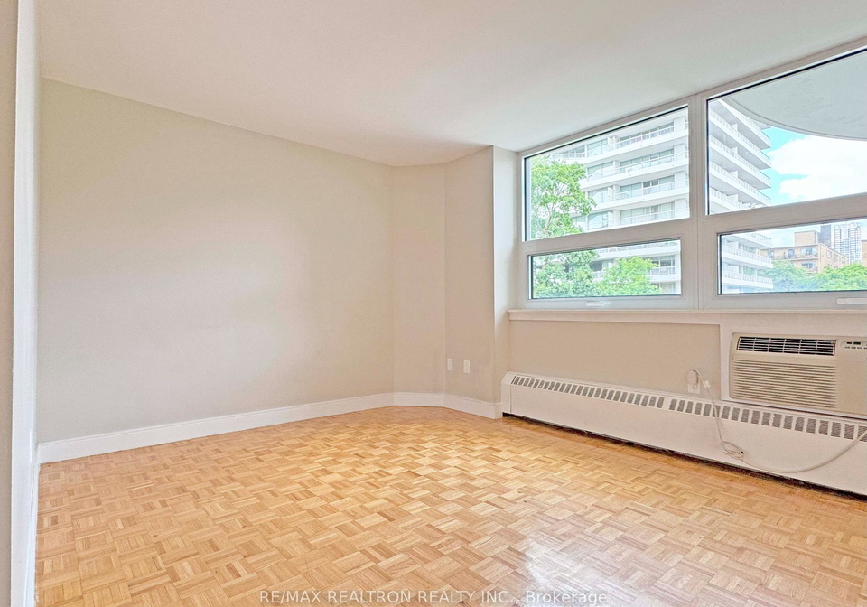 485-huron-street-toronto-toronto-ontario-c13680980