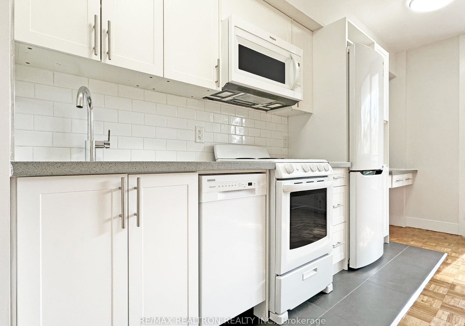276-st-george-street-toronto-toronto-ontario-c13680984
