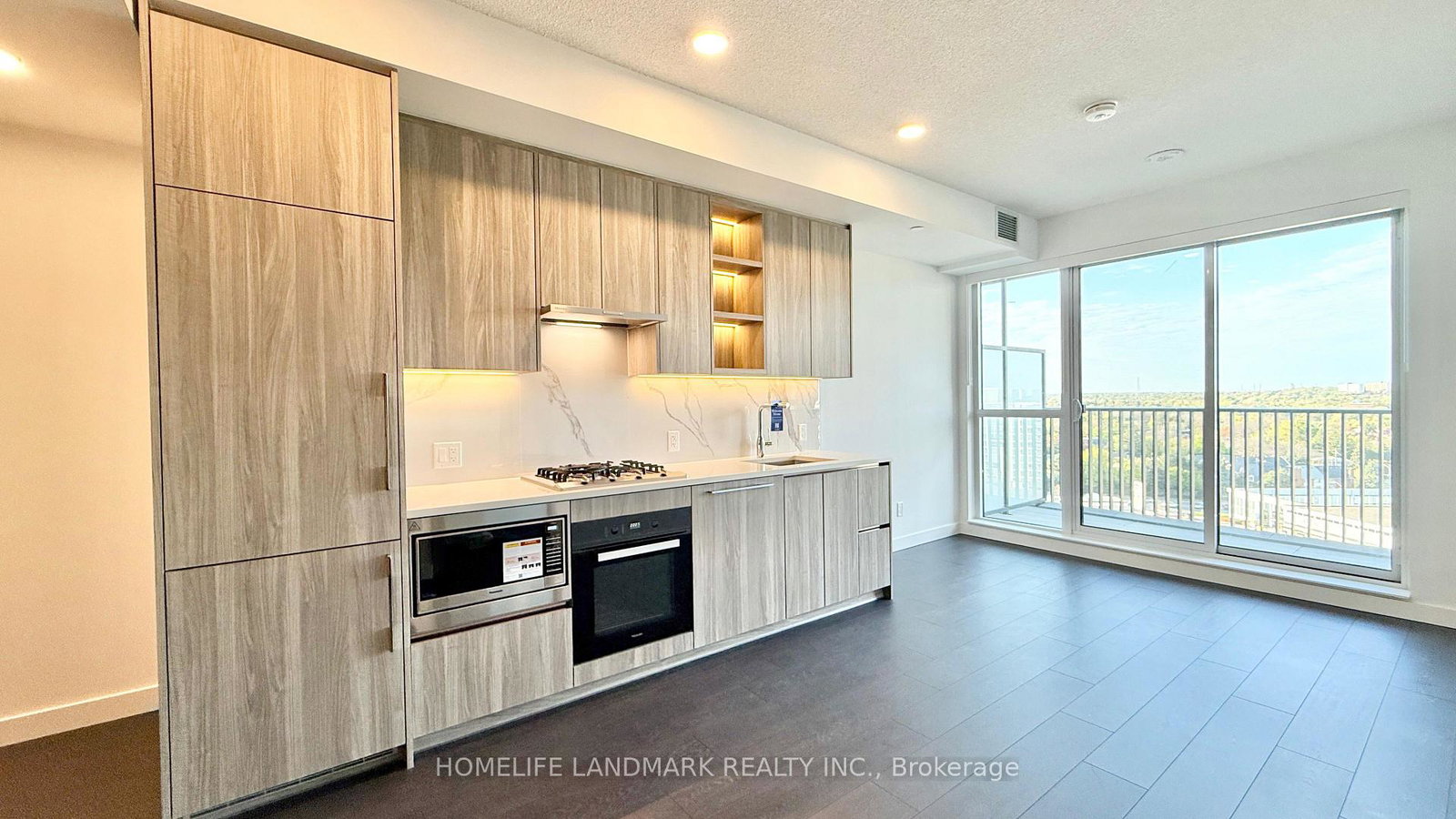 18-esther-shiner-boulevard-toronto-north-york-ontario-c13680988