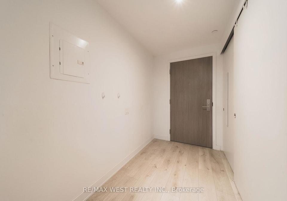161-roehampton-avenue-toronto-toronto-ontario-c13681038