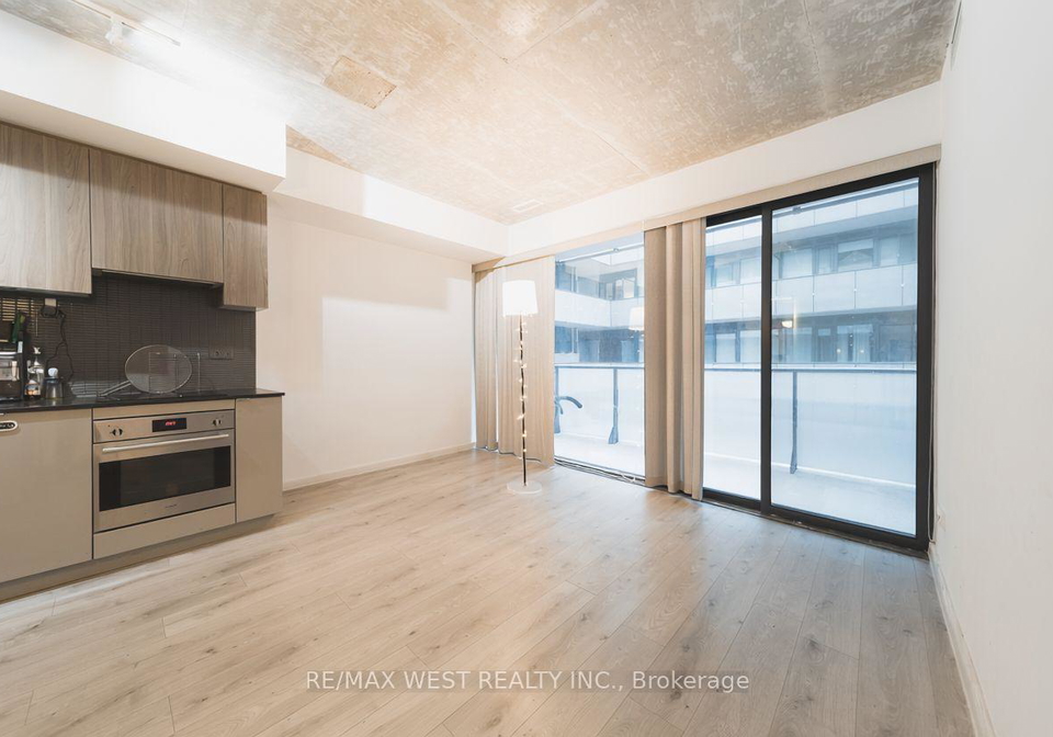 161-roehampton-avenue-toronto-toronto-ontario-c13681038