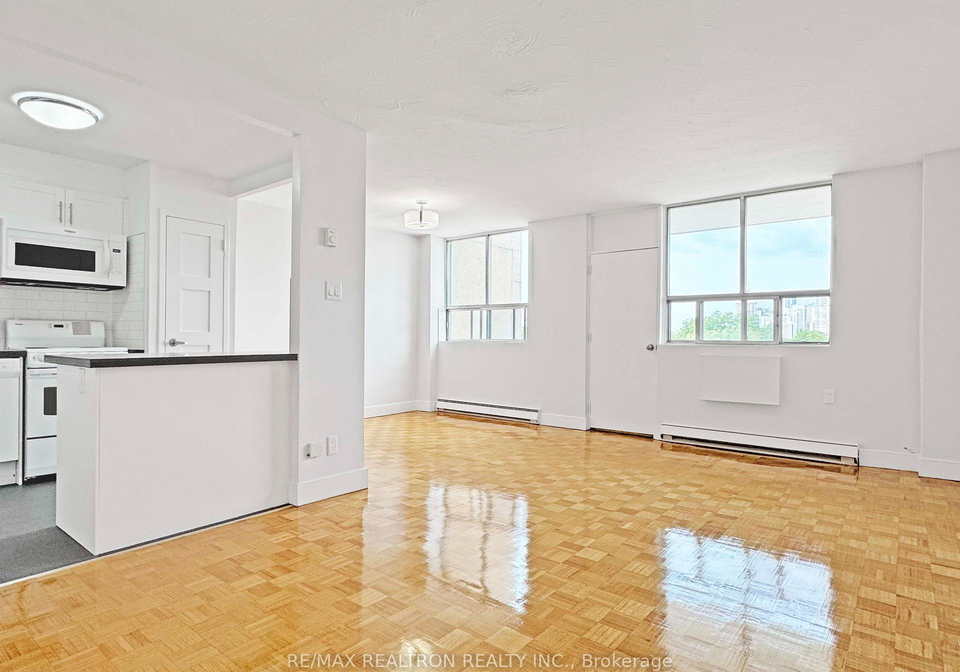 525-eglinton-avenue-e-toronto-toronto-ontario-c13681064