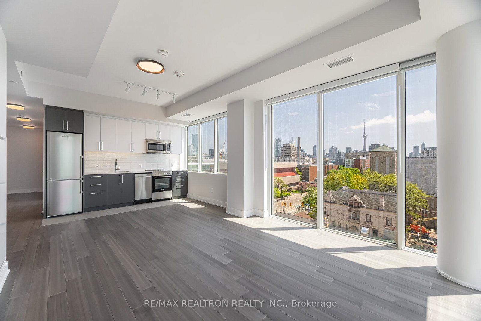 664-spadina-avenue-toronto-toronto-ontario-c13681116