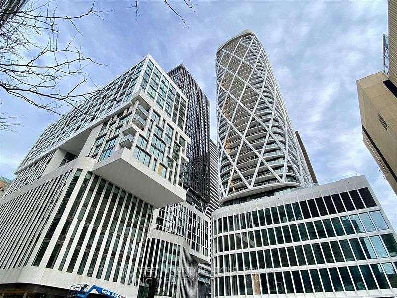 238-simcoe-street-toronto-toronto-ontario-c13681150