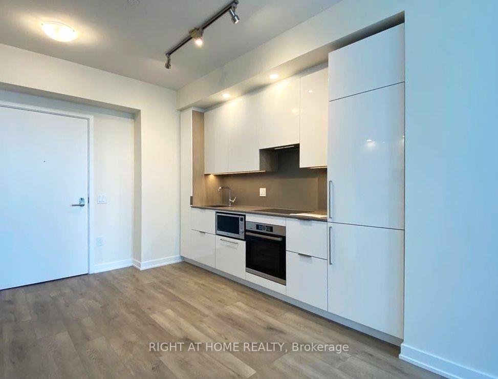 28-freeland-street-toronto-toronto-ontario-c13681170