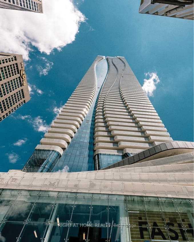 1-bloor-street-e-toronto-toronto-ontario-c13681186
