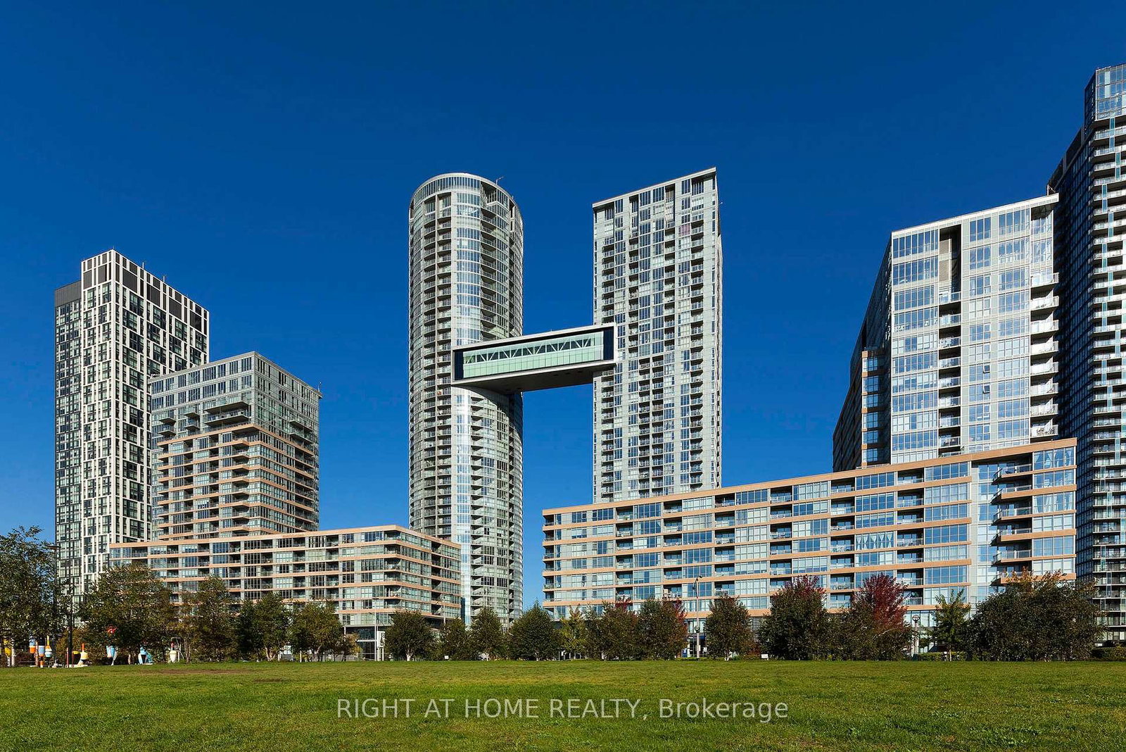 10-capreol-court-toronto-toronto-ontario-c13681212