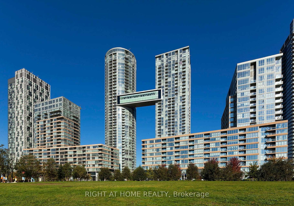 10-capreol-court-toronto-toronto-ontario-c13681212
