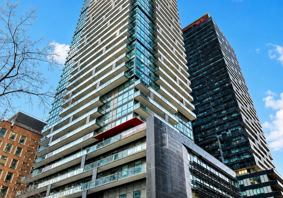 39-roehampton-avenue-toronto-toronto-ontario-c13681230