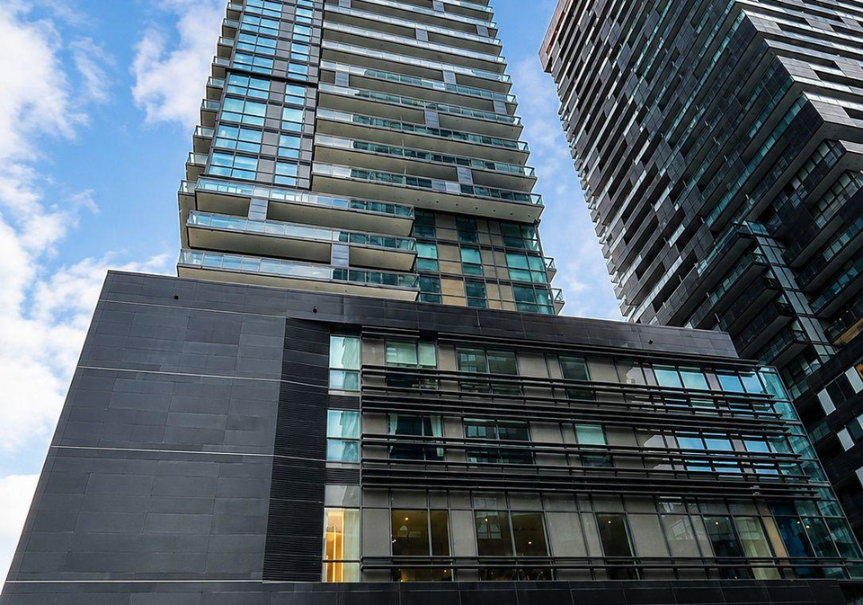39-roehampton-avenue-toronto-toronto-ontario-c13681230