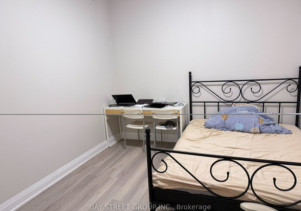 16-queen-magdalene-place-toronto-north-york-ontario-c13681294