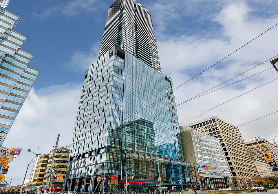 488-university-avenue-toronto-toronto-ontario-c13681320