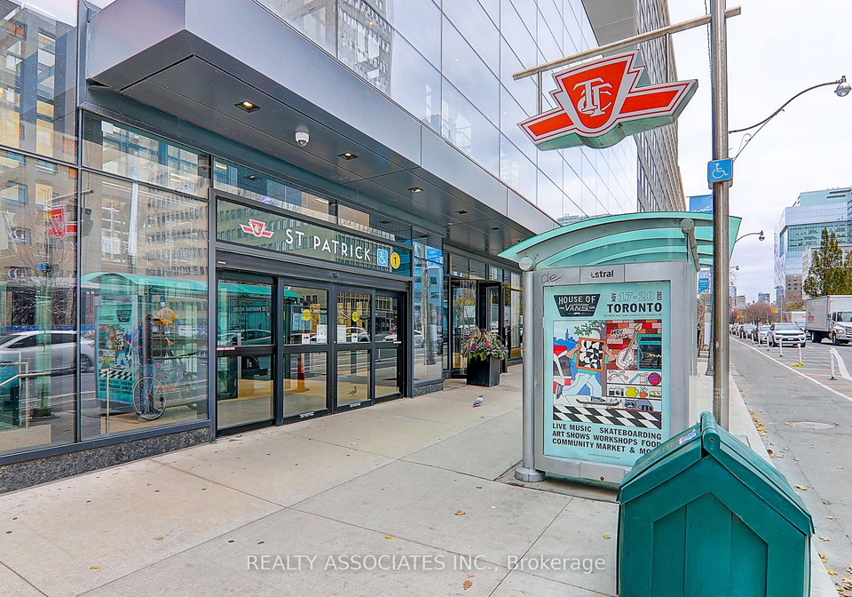 488-university-avenue-toronto-toronto-ontario-c13681320