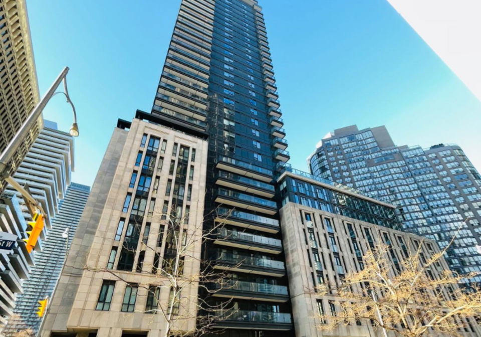 955-bay-street-toronto-toronto-ontario-c13681354