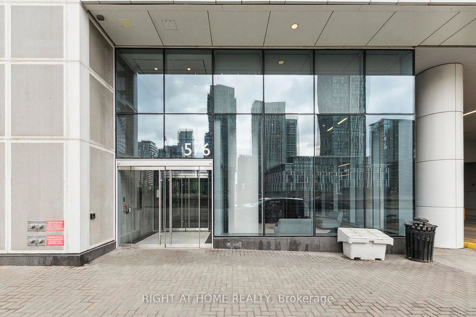 576-front-street-w-toronto-toronto-ontario-c13681370