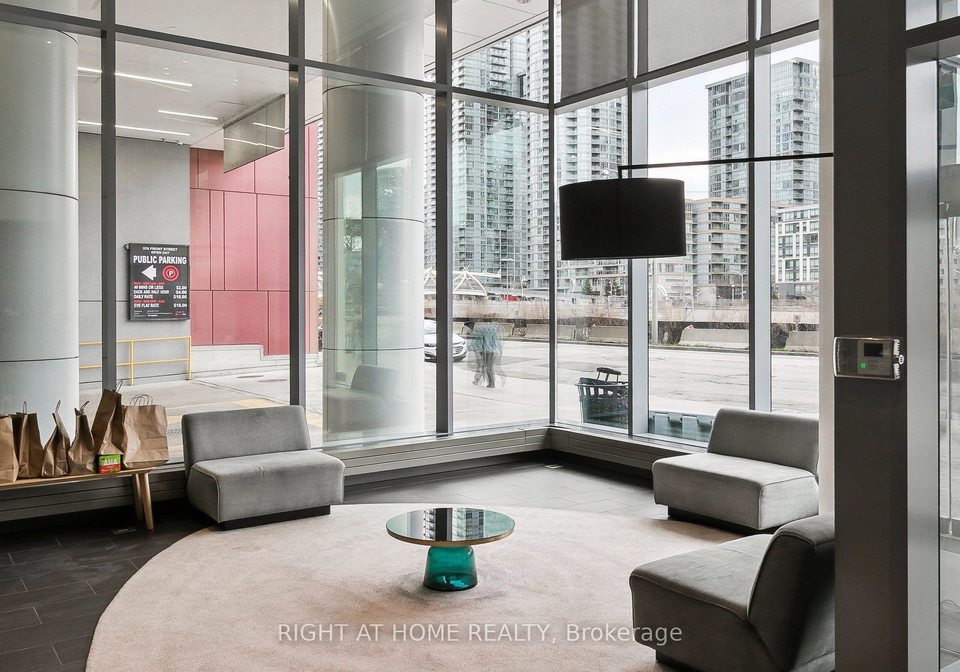 576-front-street-w-toronto-toronto-ontario-c13681370