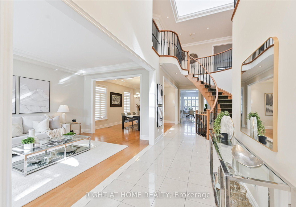 154-charlton-boulevard-toronto-toronto-ontario-c13681378