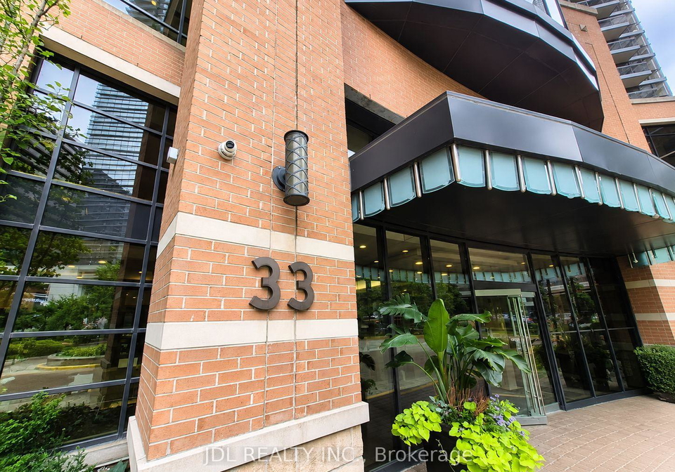 33-sheppard-avenue-e-toronto-north-york-ontario-c13681384
